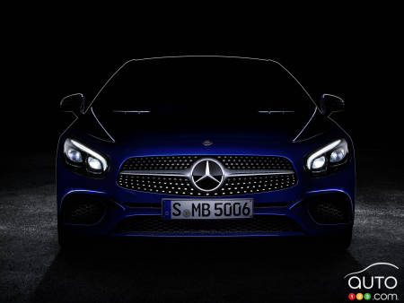 New Mercedes-Benz SL-Class teased ahead of Los Angeles Auto Show